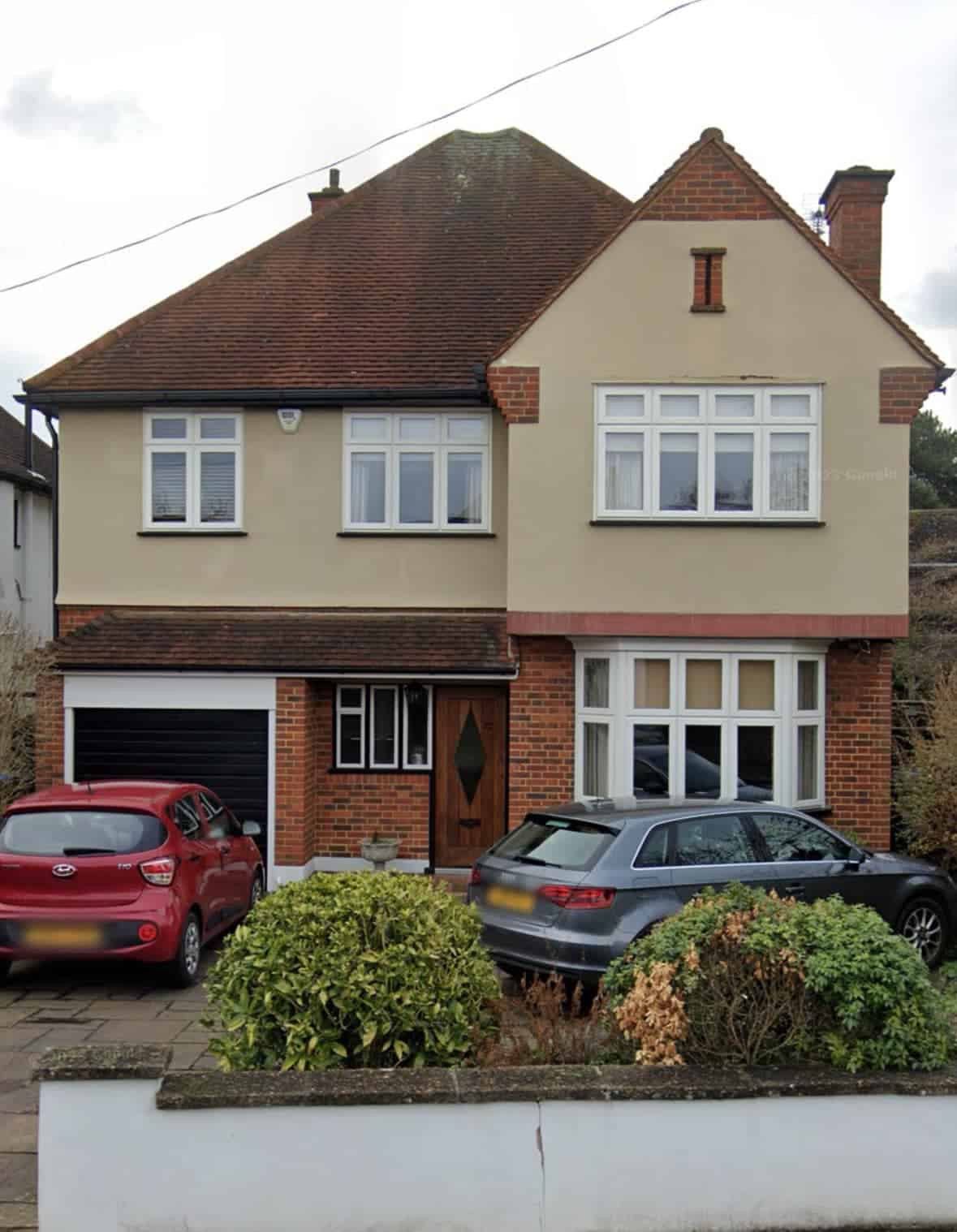 spray cork on house in hampshire 3